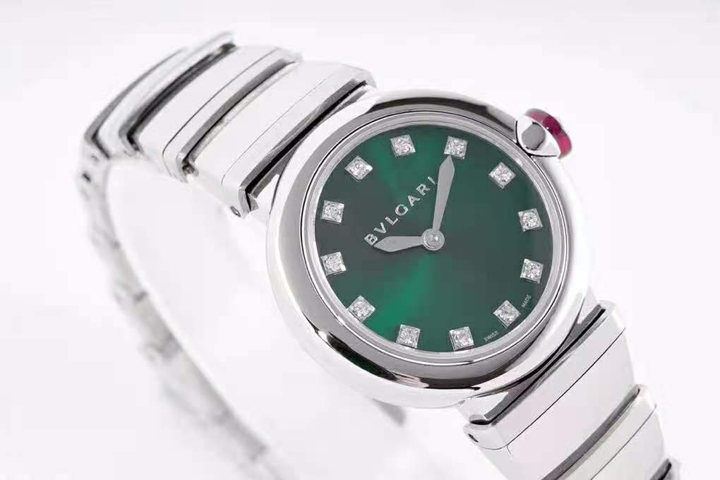 Lvcea Emerald Green Dial in Steel