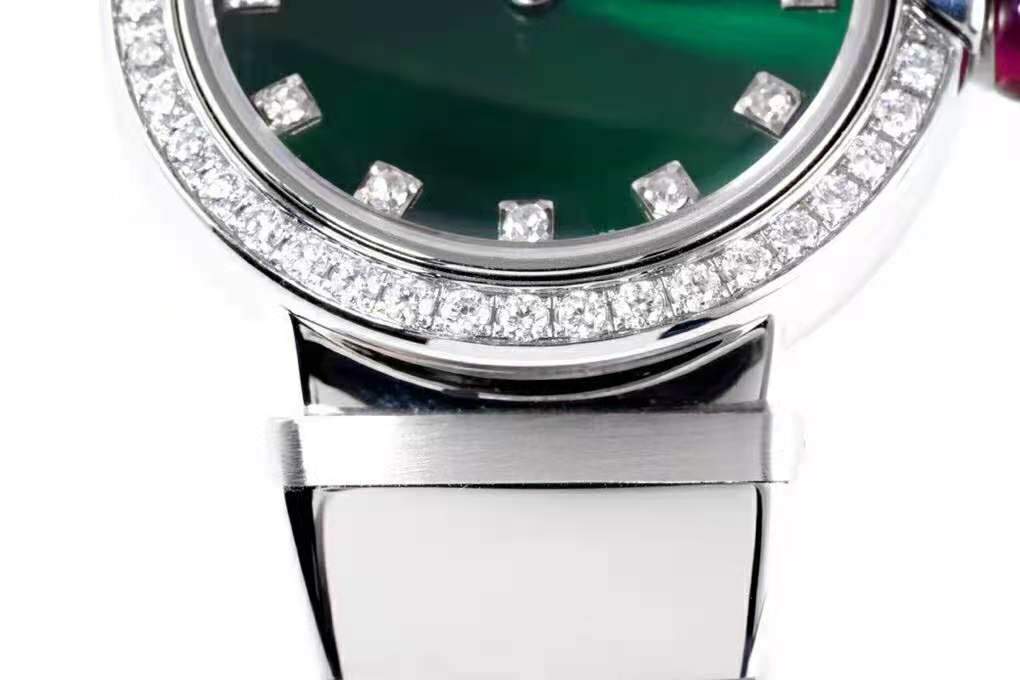 Lvcea Emerald Green Dial in Steel with D1am0nd Bezel