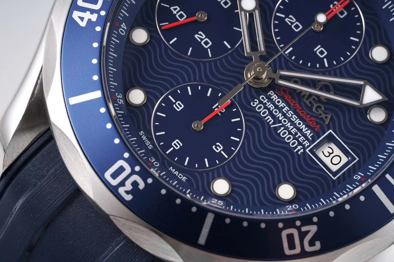 Seamaster Diver 300m Chronograph Blue Dial on Rubber Strap