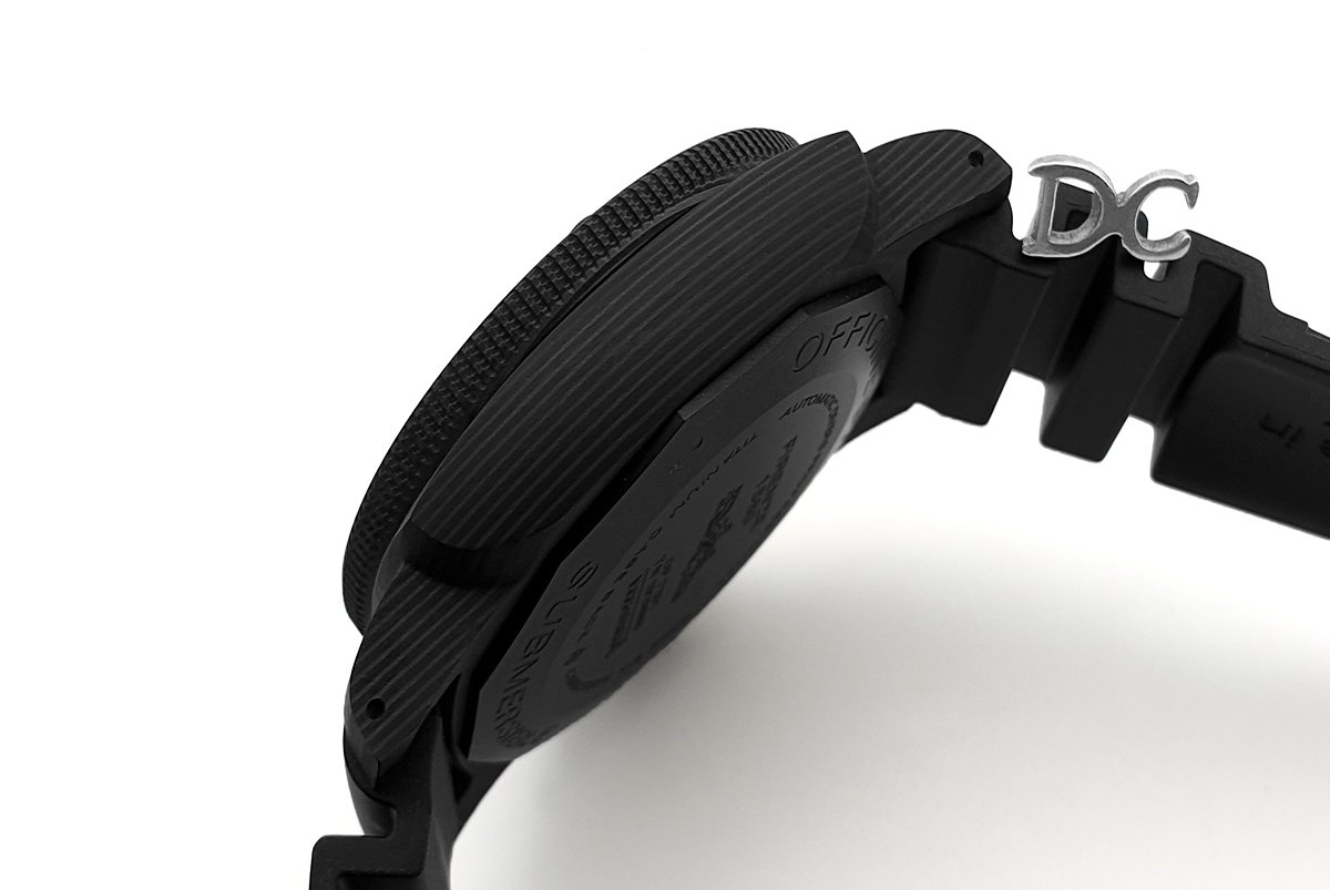 PAM960 Luminor Submersible Carbotech