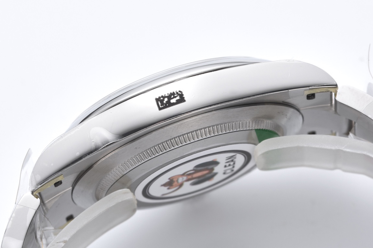 Oyster Perpetual 36mm Green Dial 126000