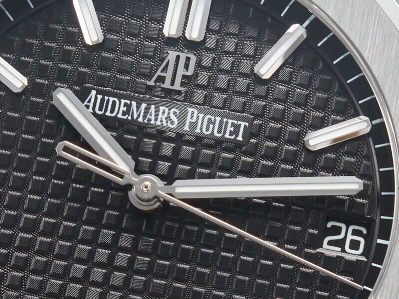 Royal Oak 41mm 15500 SS ZF 1:1 Best Edition Black Textured Dial on SS Bracelet SA4302 S*per Clone V3